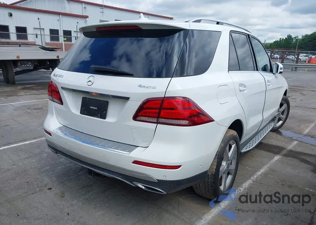 4JGDA5HB6HA989666: 42265677