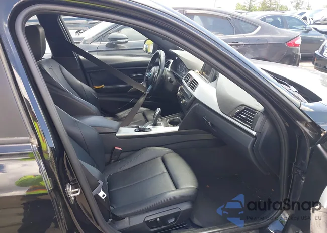 WBA3B1C58DF461645: 42265684