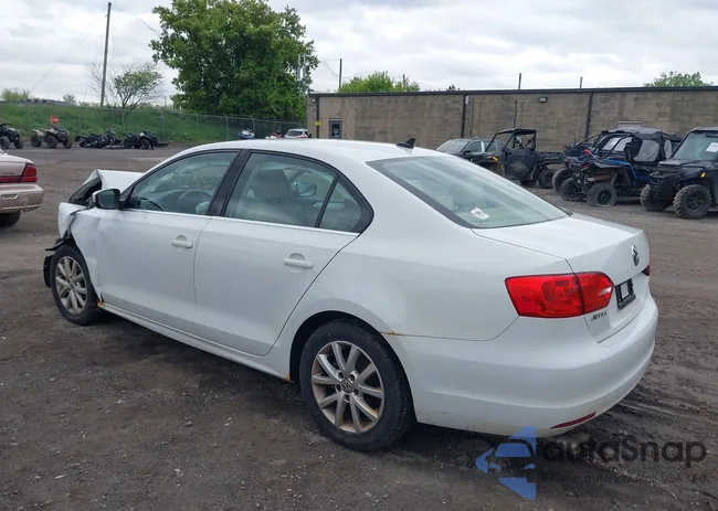 3VWD17AJ6EM434293: 42265696