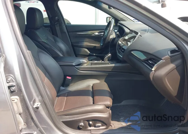 1G6DR5RWXM0130386: 42265706