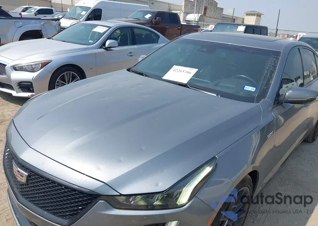 1G6DR5RWXM0130386: 42265706