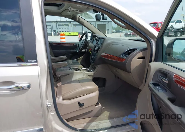 2C4RC1CG8FR755084: 42265720