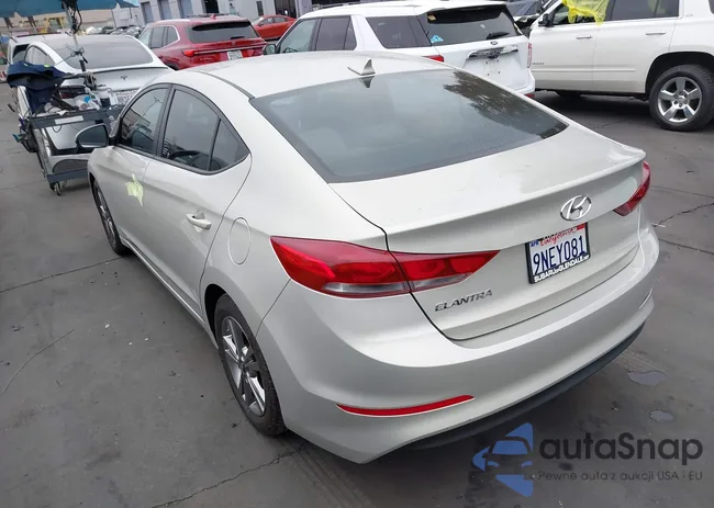 KMHD84LF6JU593225: 42265812