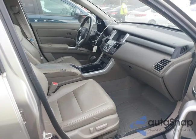 5J8TB18279A003781: 42265027