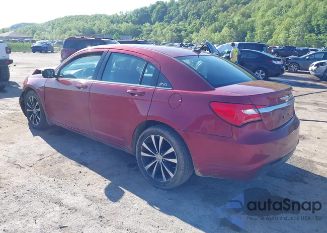 1C3CCBBG1EN192411: 42265075