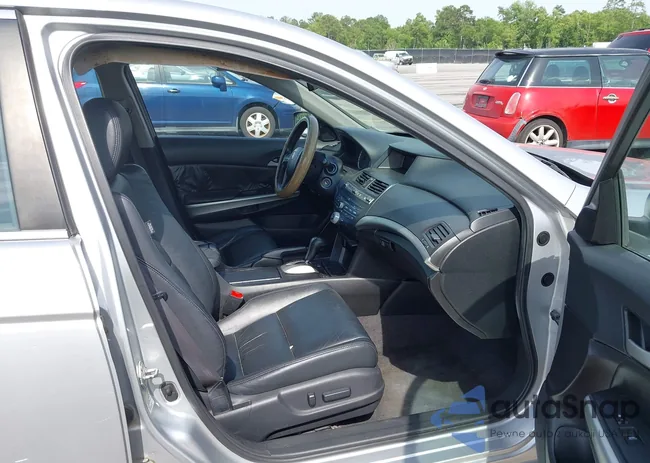 1HGCP3F85AA007255: 42266441