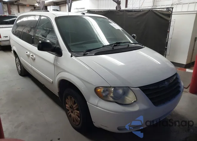 2C4GP44R15R552971: 42266453