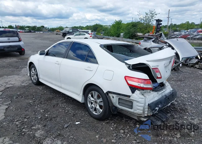 4T1BF3EK3AU548809: 42266672