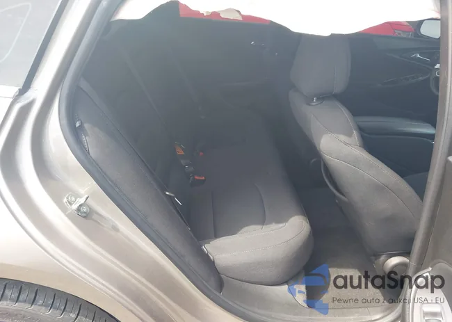 1G1ZD5ST7NF158008: 42266712