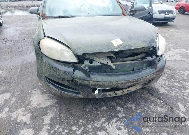 2G1WV58K281371748: 42266795