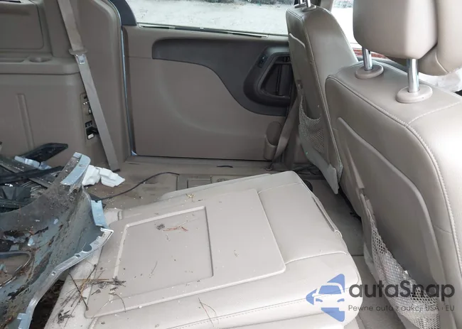 2C4RC1BG8GR240248: 42266124