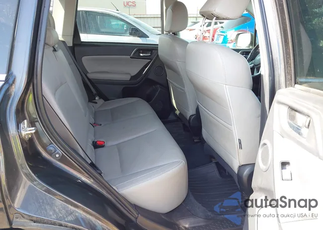 JF2SJALC1HH513550: 42266191