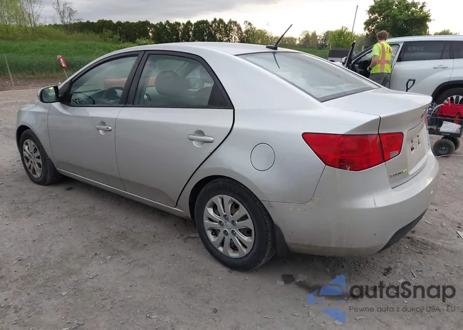 KNAFU4A2XD5684289: 42266248