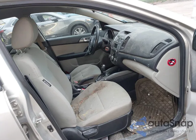 KNAFU4A2XD5684289: 42266248