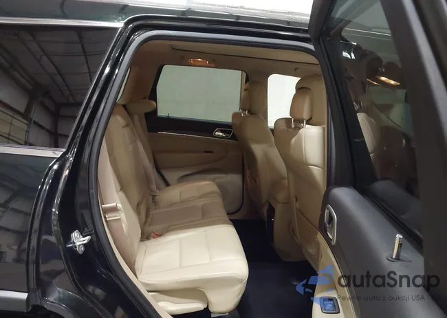 1C4RJFBG8FC659663: 42267559