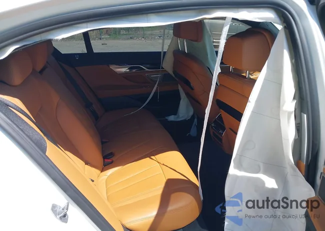 WBA7E2C59KB217232: 42267585