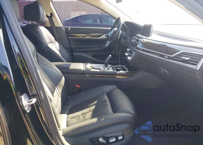 WBA7T2C05MCG31540: 42267663