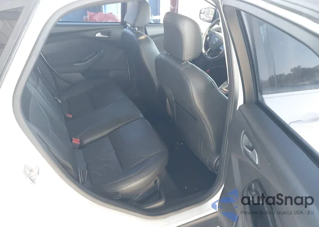 1FADP3K2XGL307378: 42267678