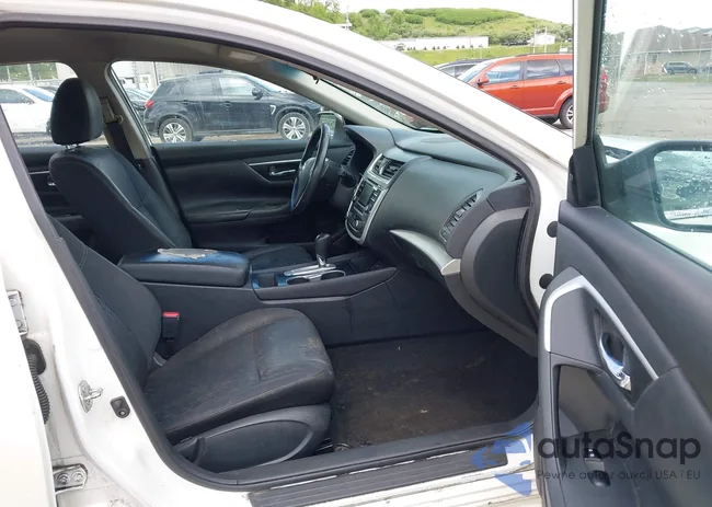 1N4AL3AP8HC269923: 42267870