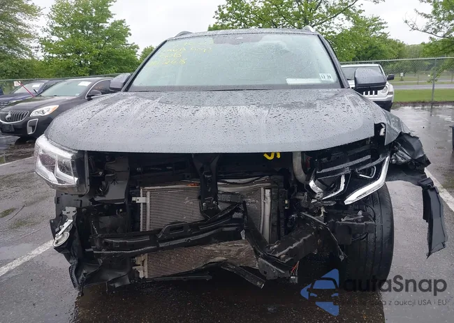 3VV4X7B24RM131268: 42267873