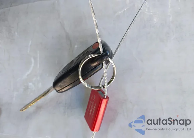 1J4HR48N06C217601: 42266910