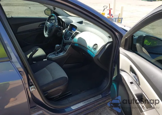 1G1PA5SH1E7344701: 42267012