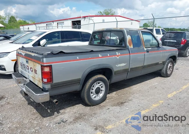 1B7GL23Y8PS117729: 42268349