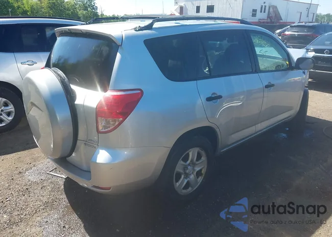 JTMBD33V785193705: 42268466