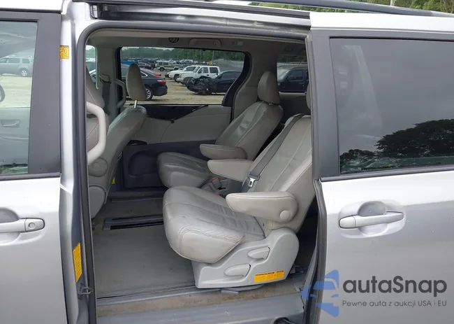 5TDYK3DCXCS260040: 42268469