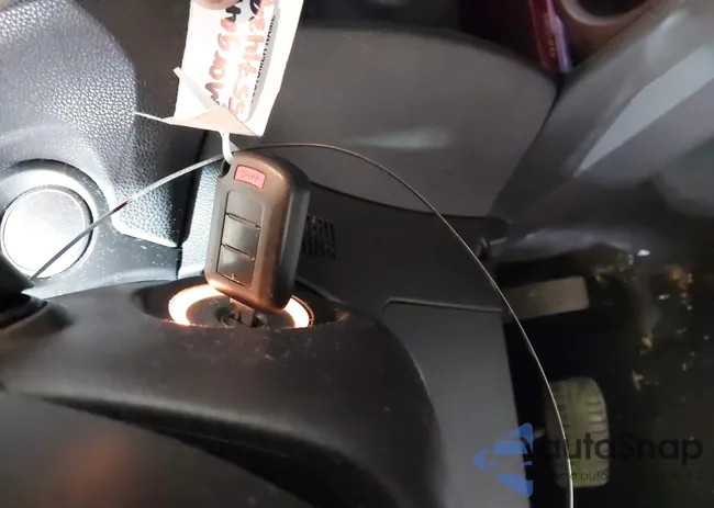 JA4AP3AU8HZ014930: 42268498