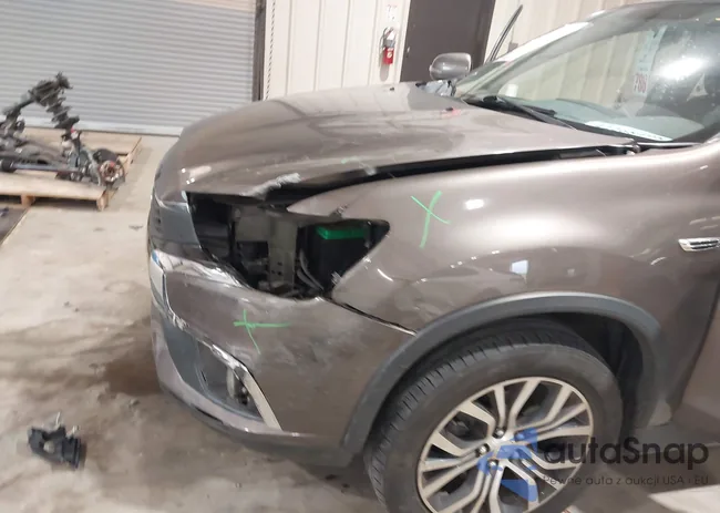 JA4AP3AU8HZ014930: 42268498