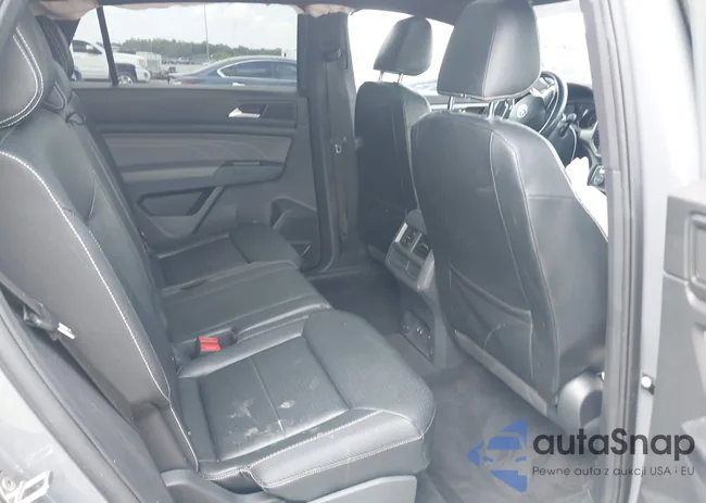 1V2PE2CA2MC207444: 42268653