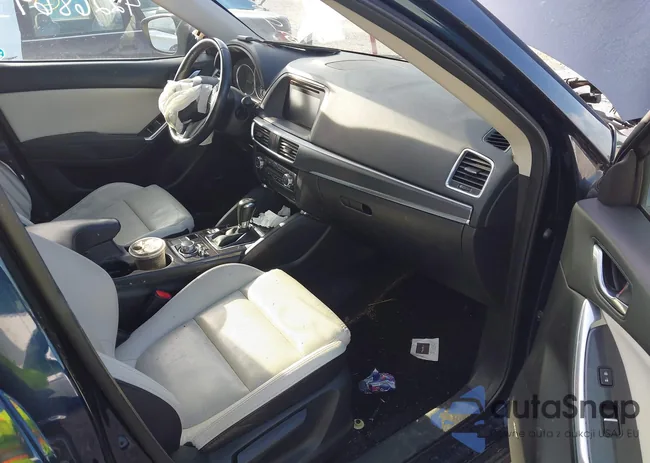 JM3KE4DY6G0766396: 42268693