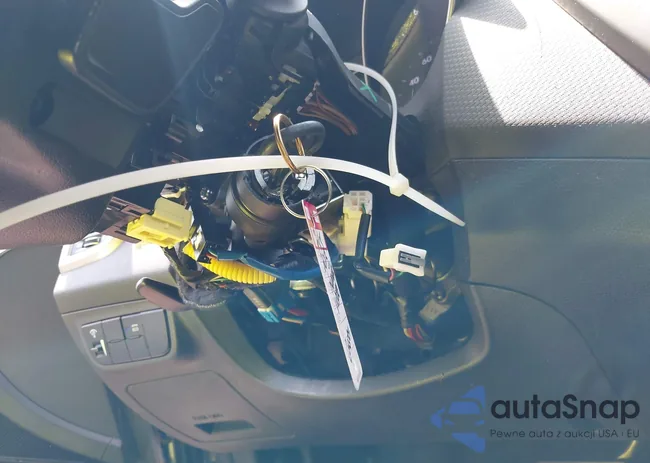 KMHTC6AD5DU132237: 42268005