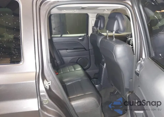 1C4NJRFB4FD409149: 42268239