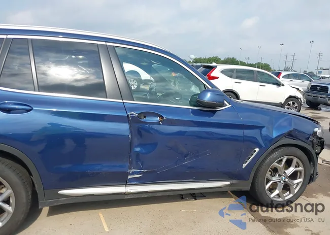 5UX53DP09R9U09406: 42269327