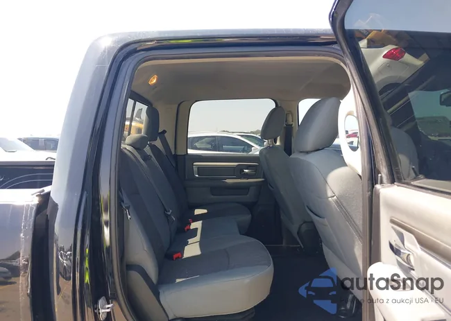 1C6RR6LT1FS554349: 42269573