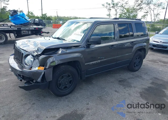 1C4NJPBA8GD642826: 42269578