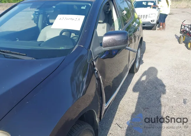 JN8AS5MT0DW524627: 42269623