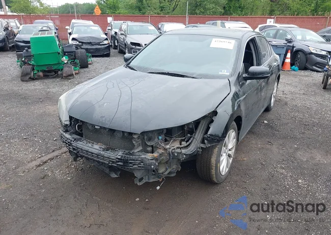 1HGCR2F70FA169913: 42269746