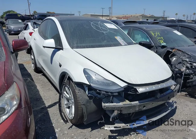 5YJYGDEE9LF015631: 42269853