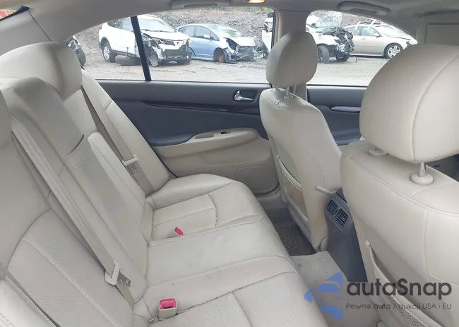 JN1CV6AR3DM761007: 42269074