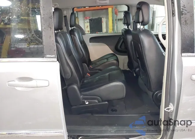 2C4RC1BG3DR713260: 42270288