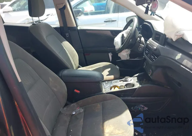 1FMCU0F69LUA67346: 42270290