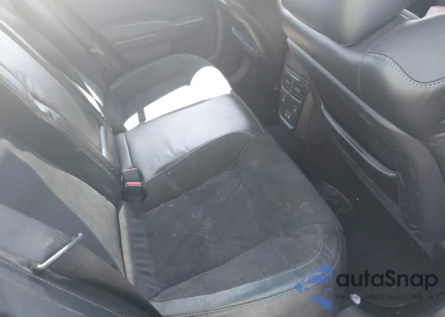 2C3CDXHG8NH244532: 42270408