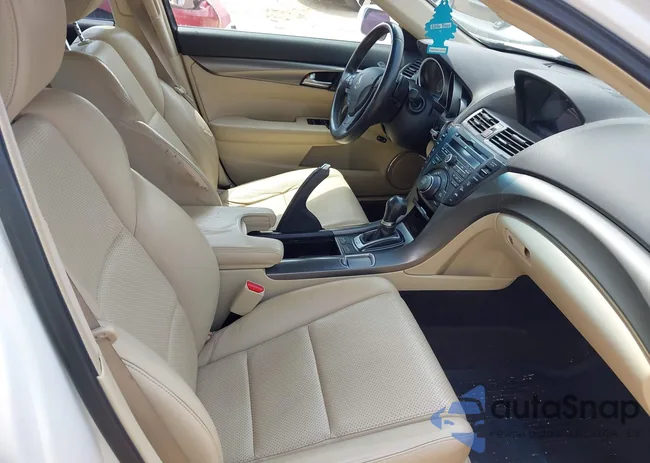 19UUA8F52DA008120: 42270459