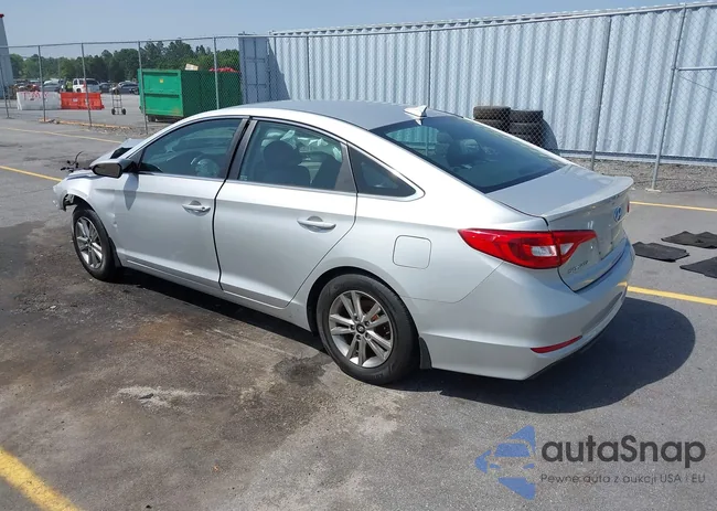 5NPE24AF5FH174524: 42270501