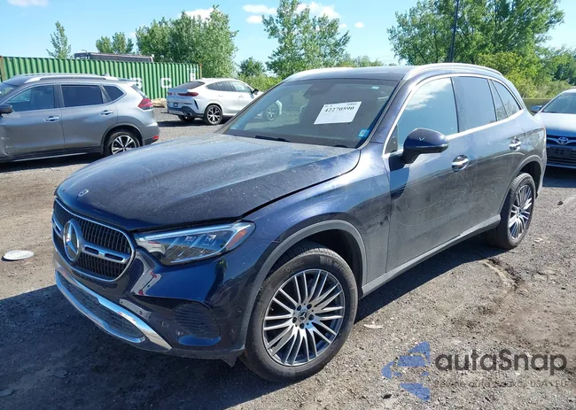 W1NKM4HB7RF224248: 42270590