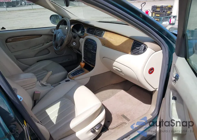 SAJEA51C33WC88398: 42270604