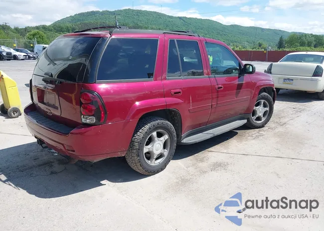 1GNDT13S682188557: 42270615